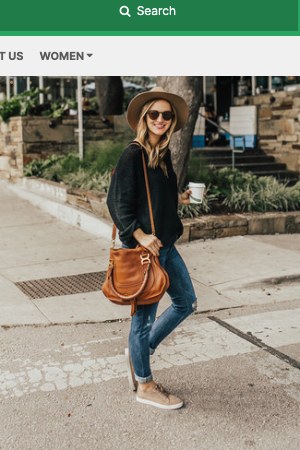 Black Oversized Sweater · Blue Ripped Skinny Jeans · Beige Suede Low Top Sneakers · Tobacco Leather Tote Bag · Khaki Wool Hat · Dark Brown Sunglasses